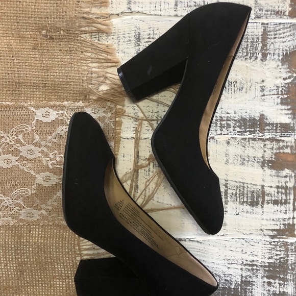 Shoes - Old Navy Black chunky heel